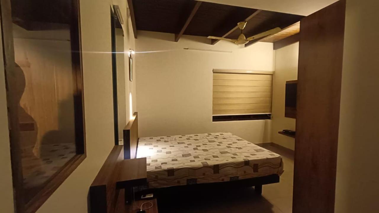 Eka Homes 3Bhdk Villa 트리반드룸 외부 사진