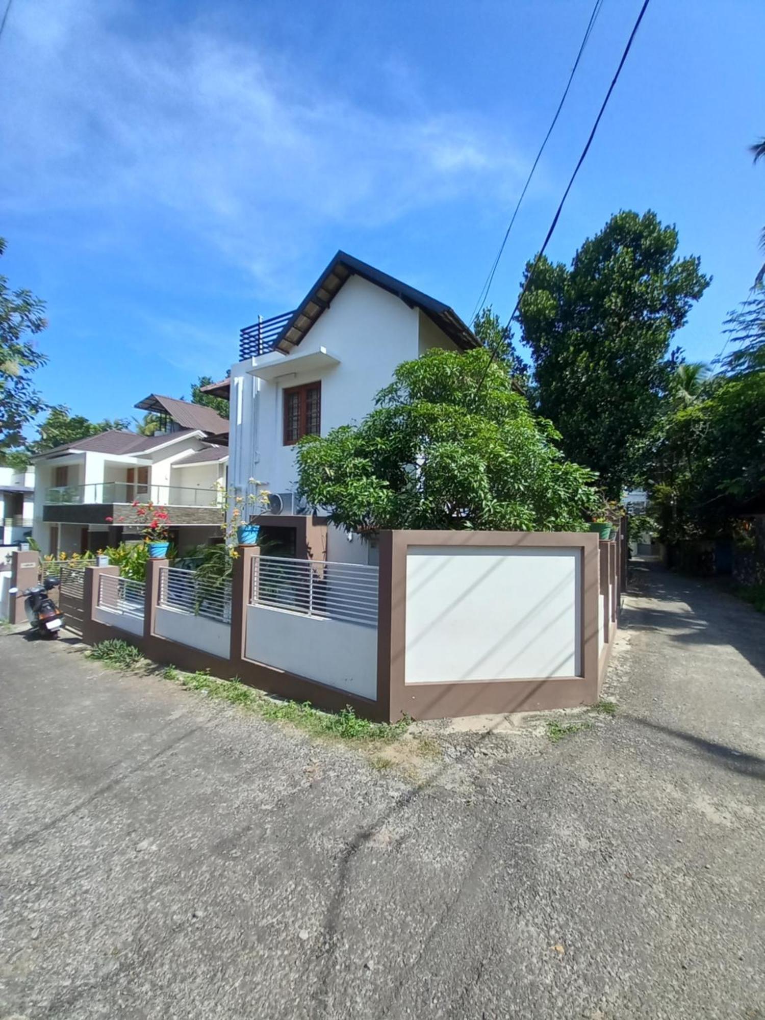 Eka Homes 3Bhdk Villa 트리반드룸 외부 사진